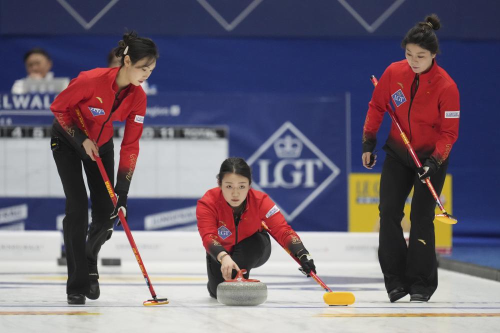 西蒙尼：球队客场应表现更具冲击力，对阵埃因霍温需全力以赴